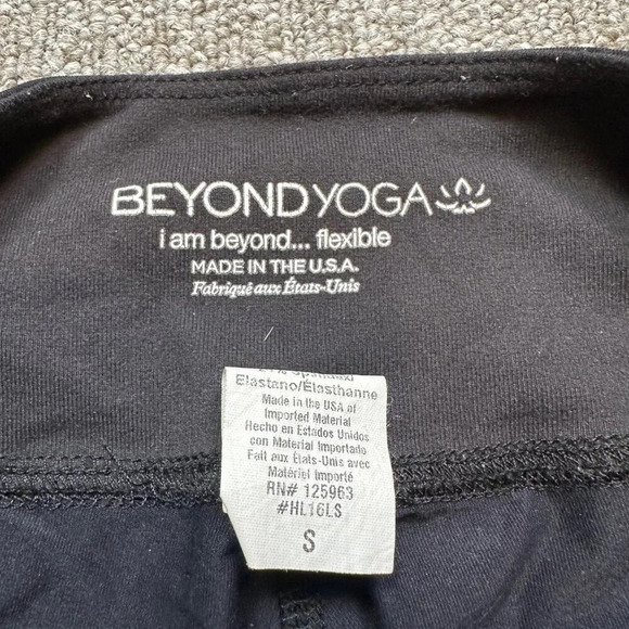 Beyond Yoga Shimmer Essential Long Leggings Stretch Active Size S Black Silver - Picture 3 of 5